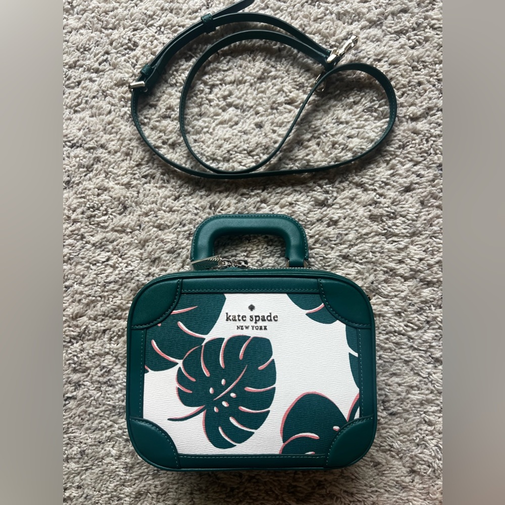NWOT Kate spade Hawaiian print purse